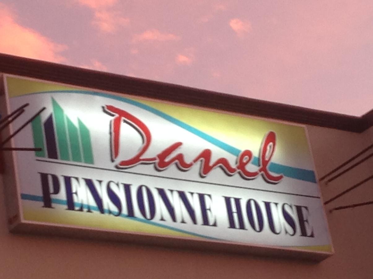 Danel Pensionne House Tacloban Luaran gambar